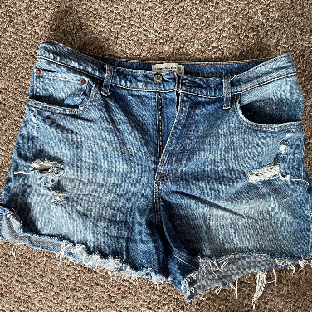 A&F 4inch high rise jean shorts